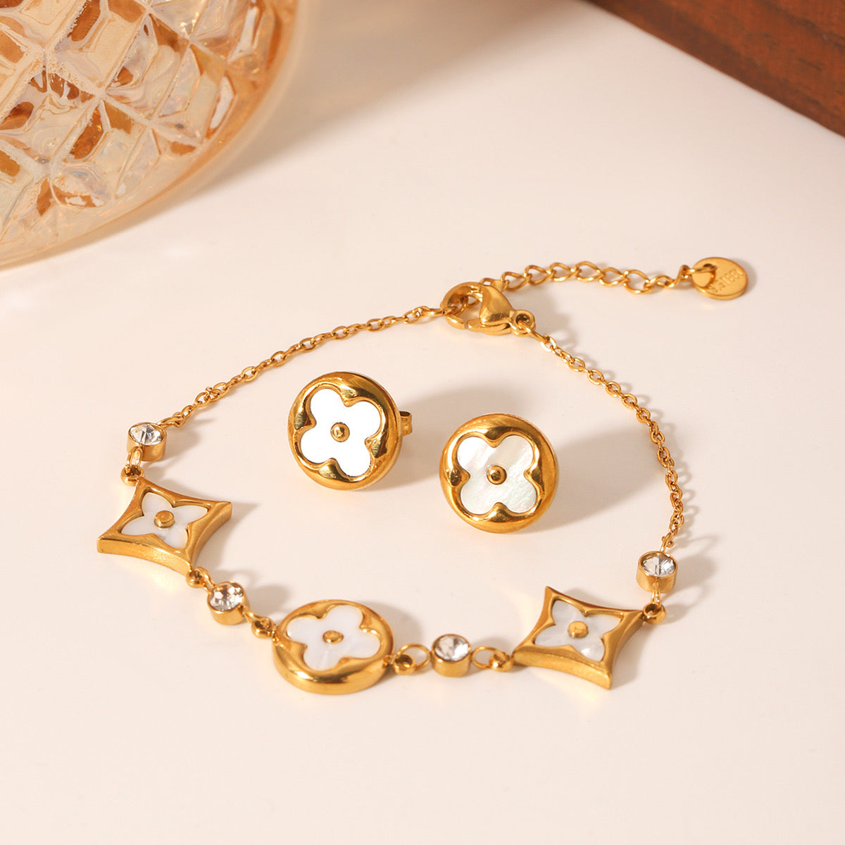 Anais Earrings
