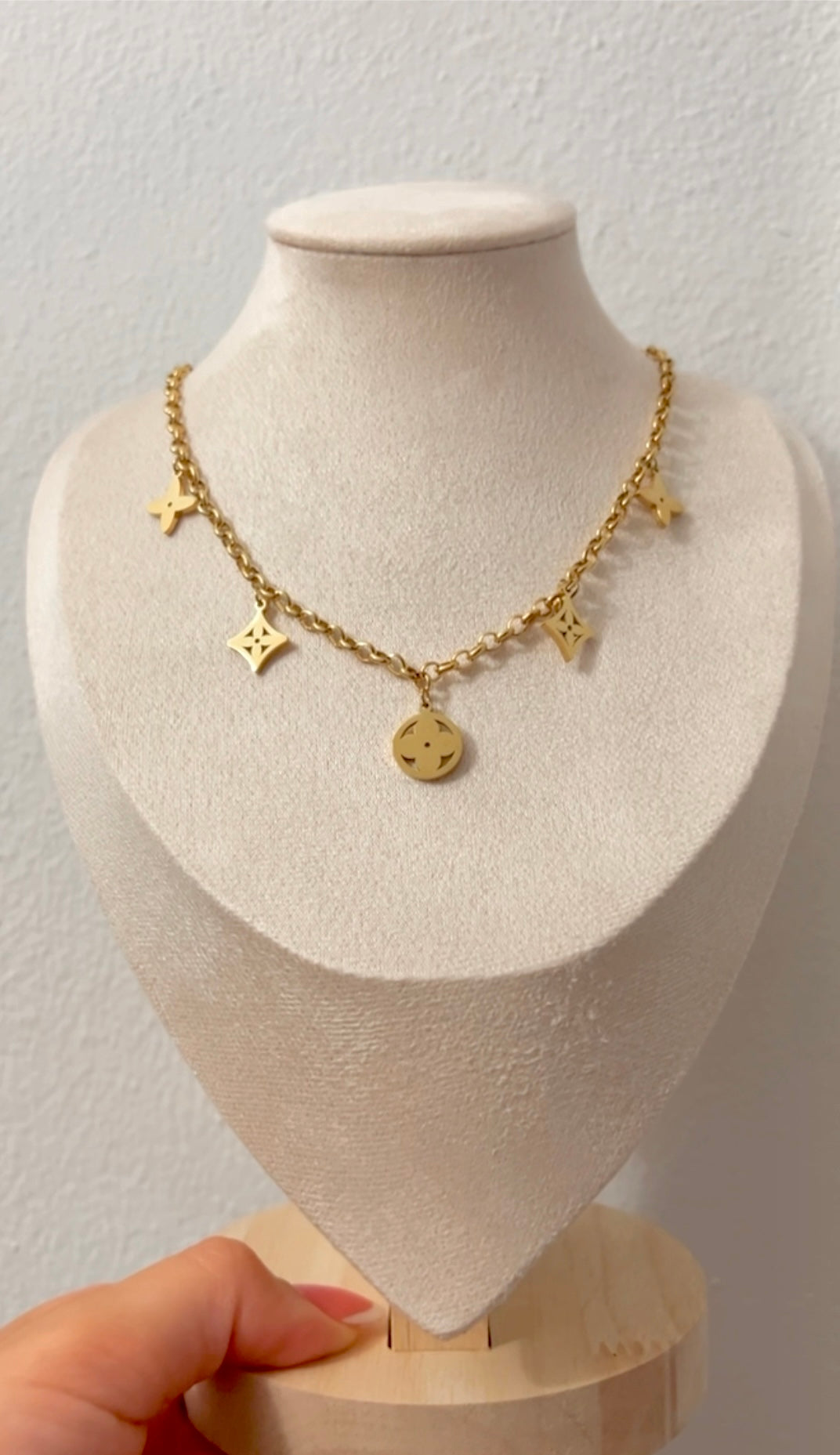 Gold Starlet Necklace