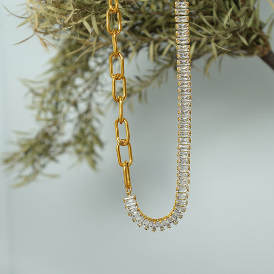 Nona Necklace