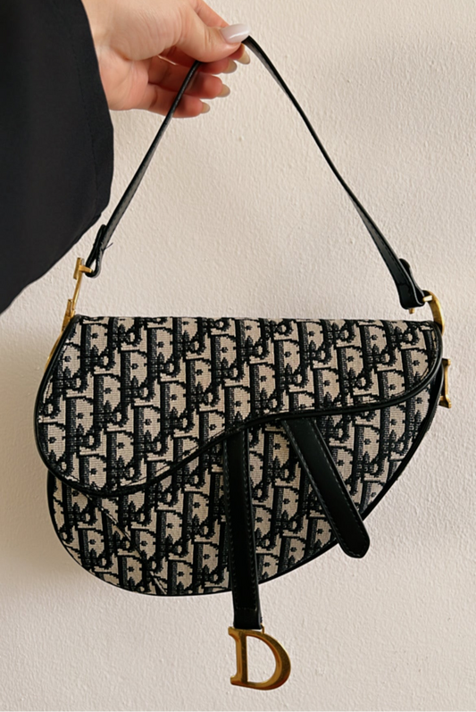 CD Purse