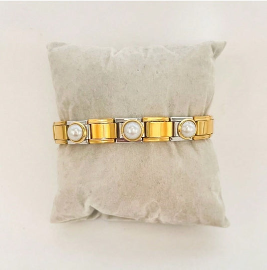 Gold & Silver Pearls Bracelet