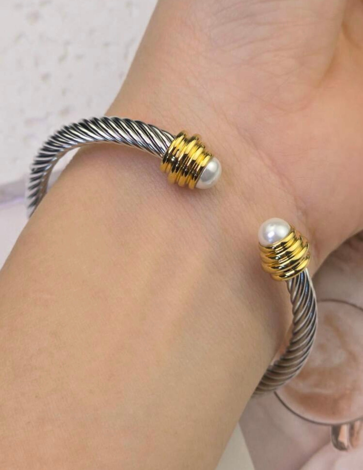 Lili Bangle